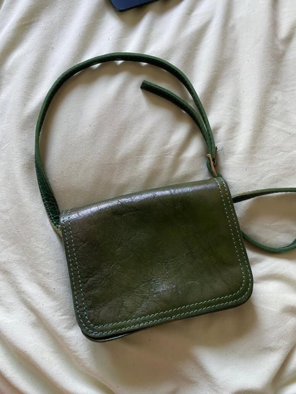 100% green leather bag, made in italy